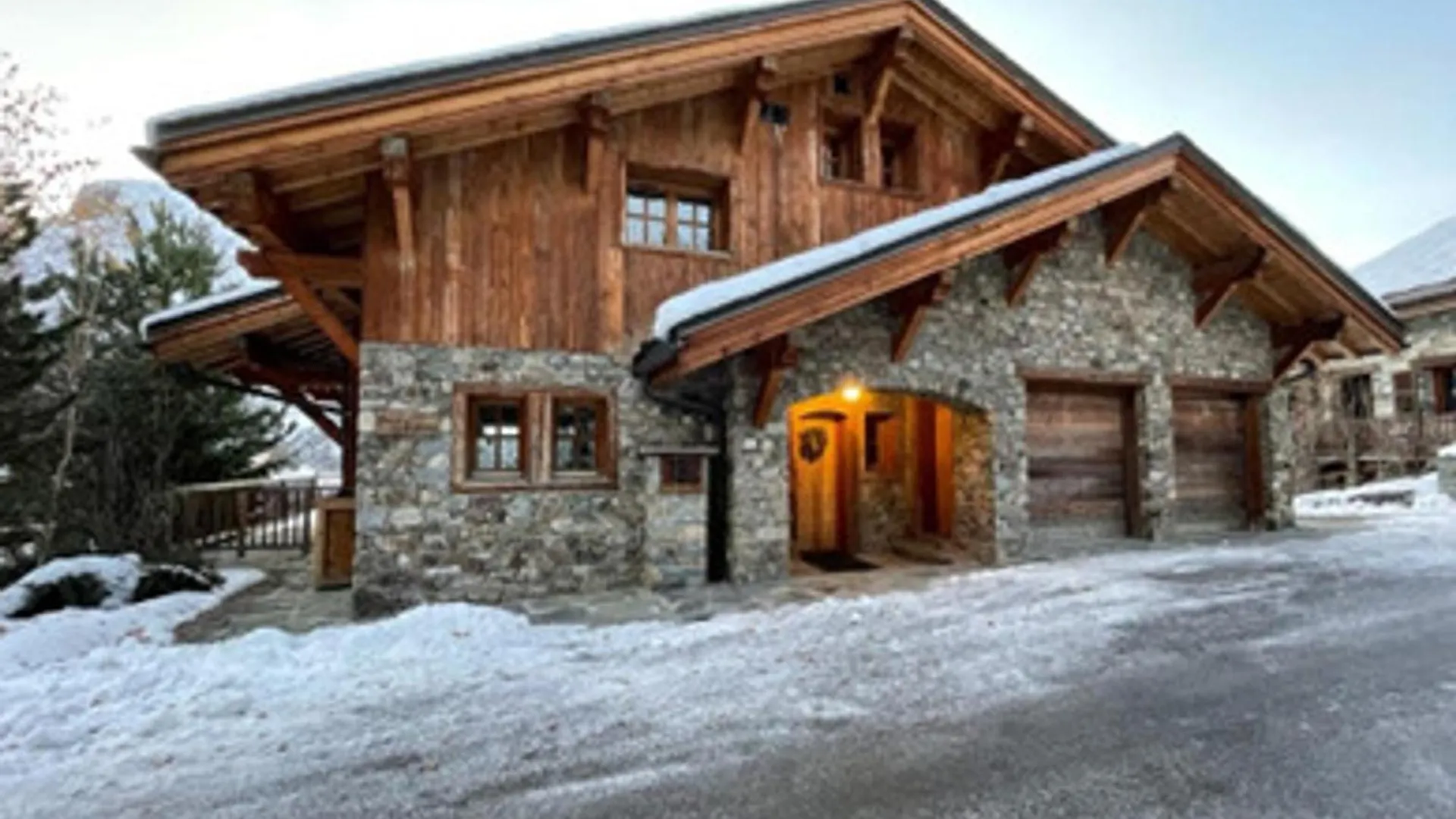 Chalet Familial Avec Jacuzzi Et Salle De Jeux - Fr-1-570-20 Saint-Martin-de-Belleville